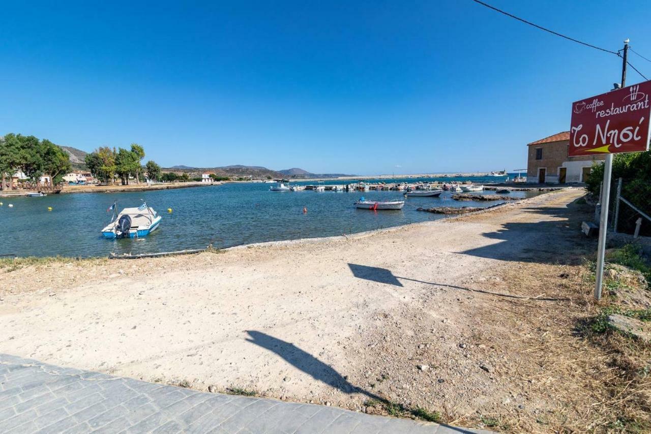Seaview Flat Steps To The Beach Karavostasi  Exterior photo
